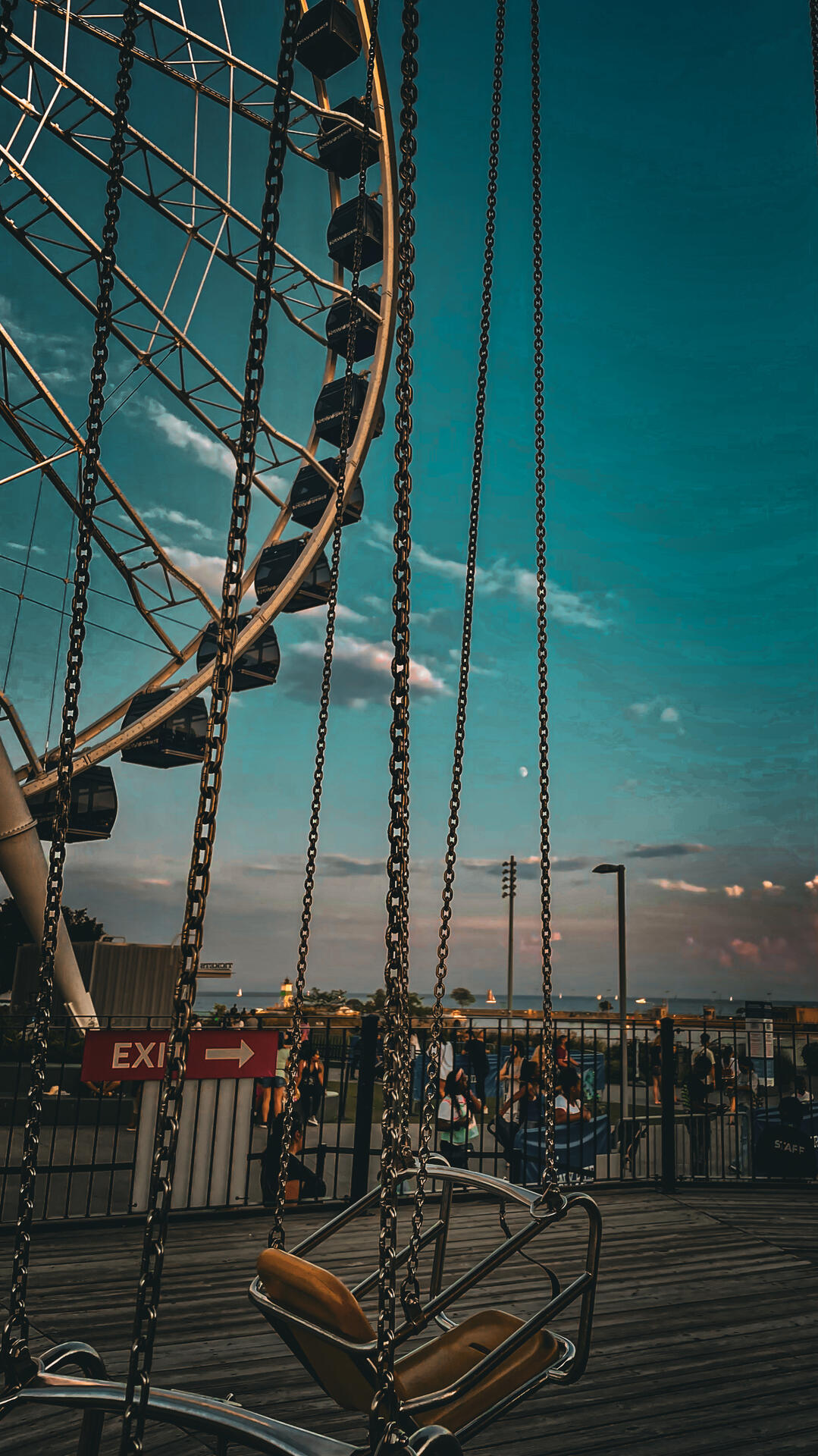 The Swings at Chicago Navy Pier